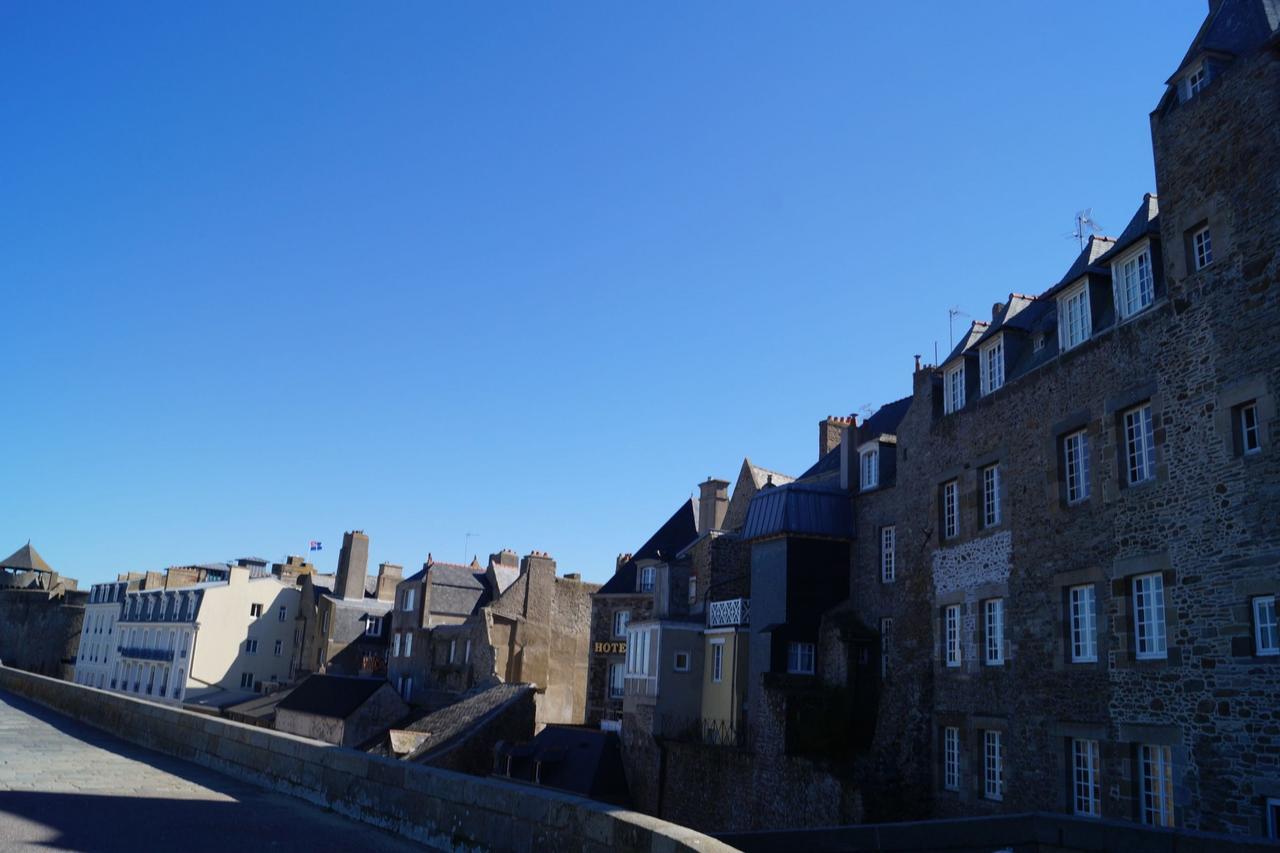 Cancale Port Mer, Les Pieds Dans L'Eau Apartment Luaran gambar